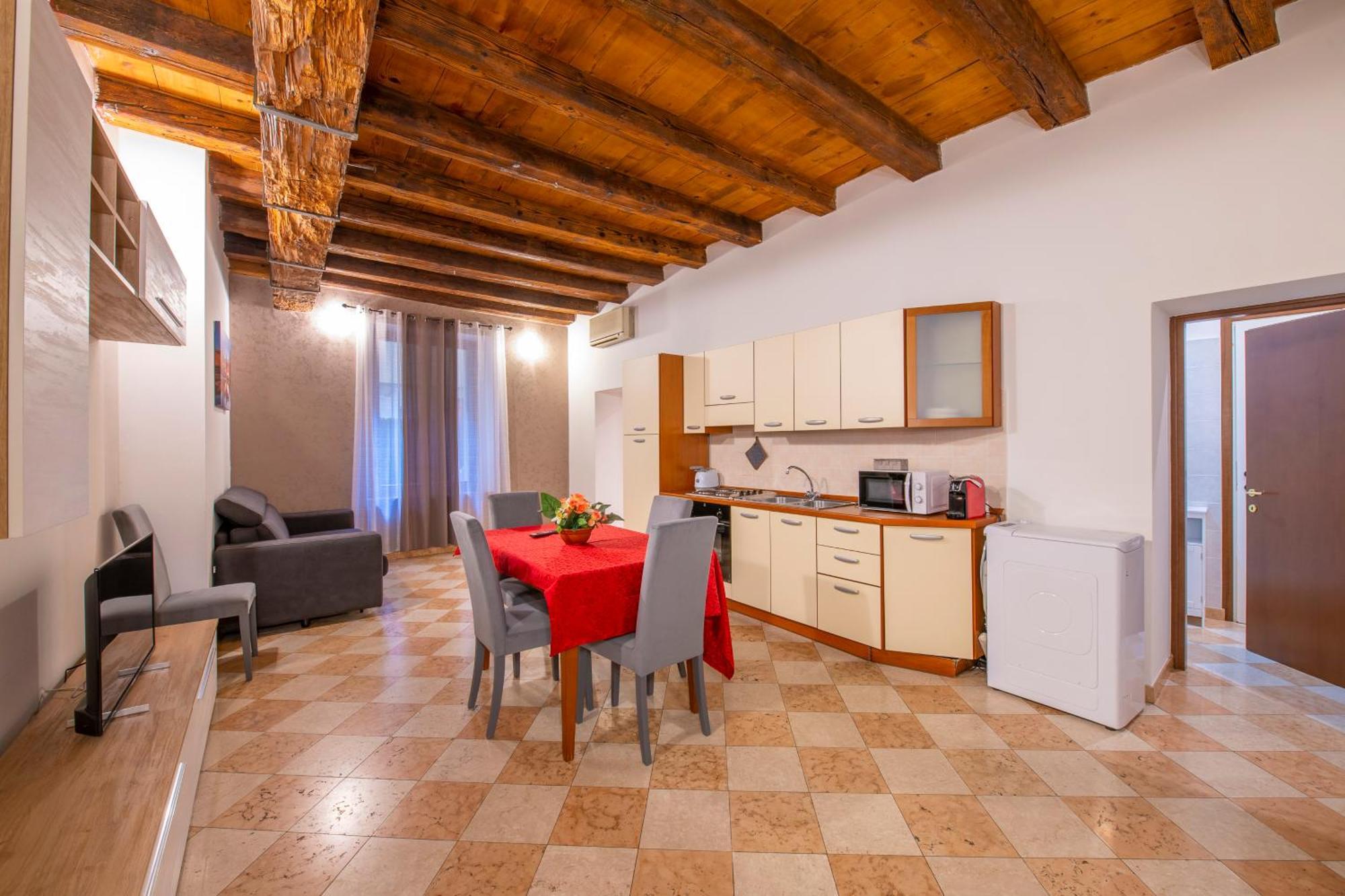 Arena Suite Mazzini Verona Centro Экстерьер фото